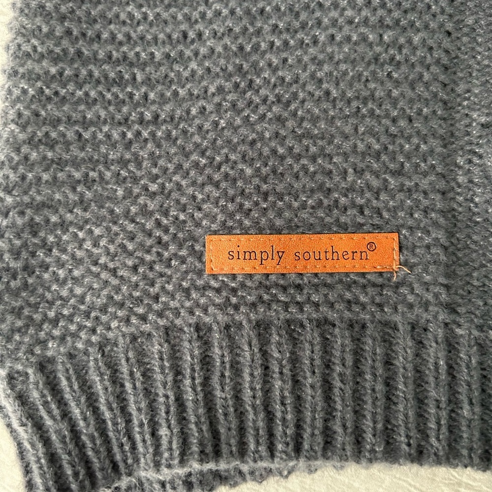 GOEGEOUS Simply Southern chunky cableknit dark blue sweater - NEW!! - Picture 3 of 14